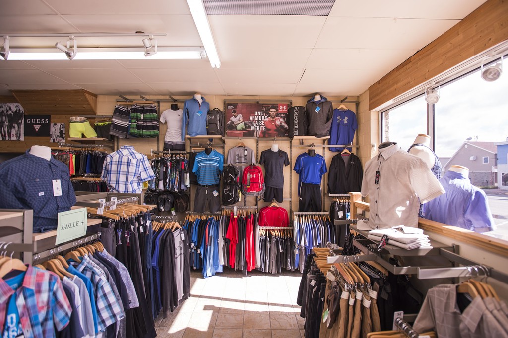 Vêtements pour Homme Surplus du Nord